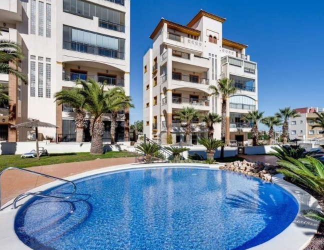 Wohnen in Strandnähe – Komfort, Sicherheit und mediterranes Flair