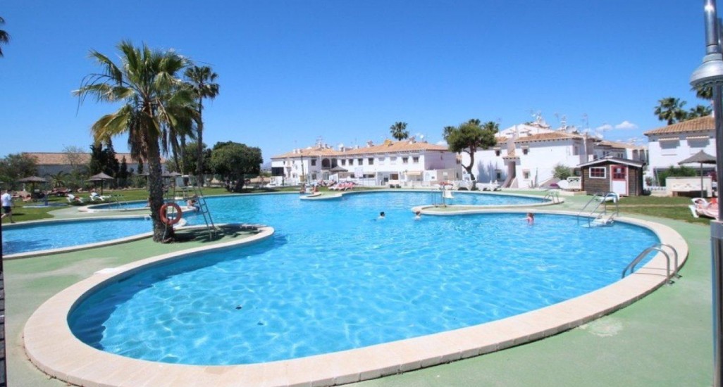Renovierter Bungalow zum Verkauf in Los Balcones, Torrevieja