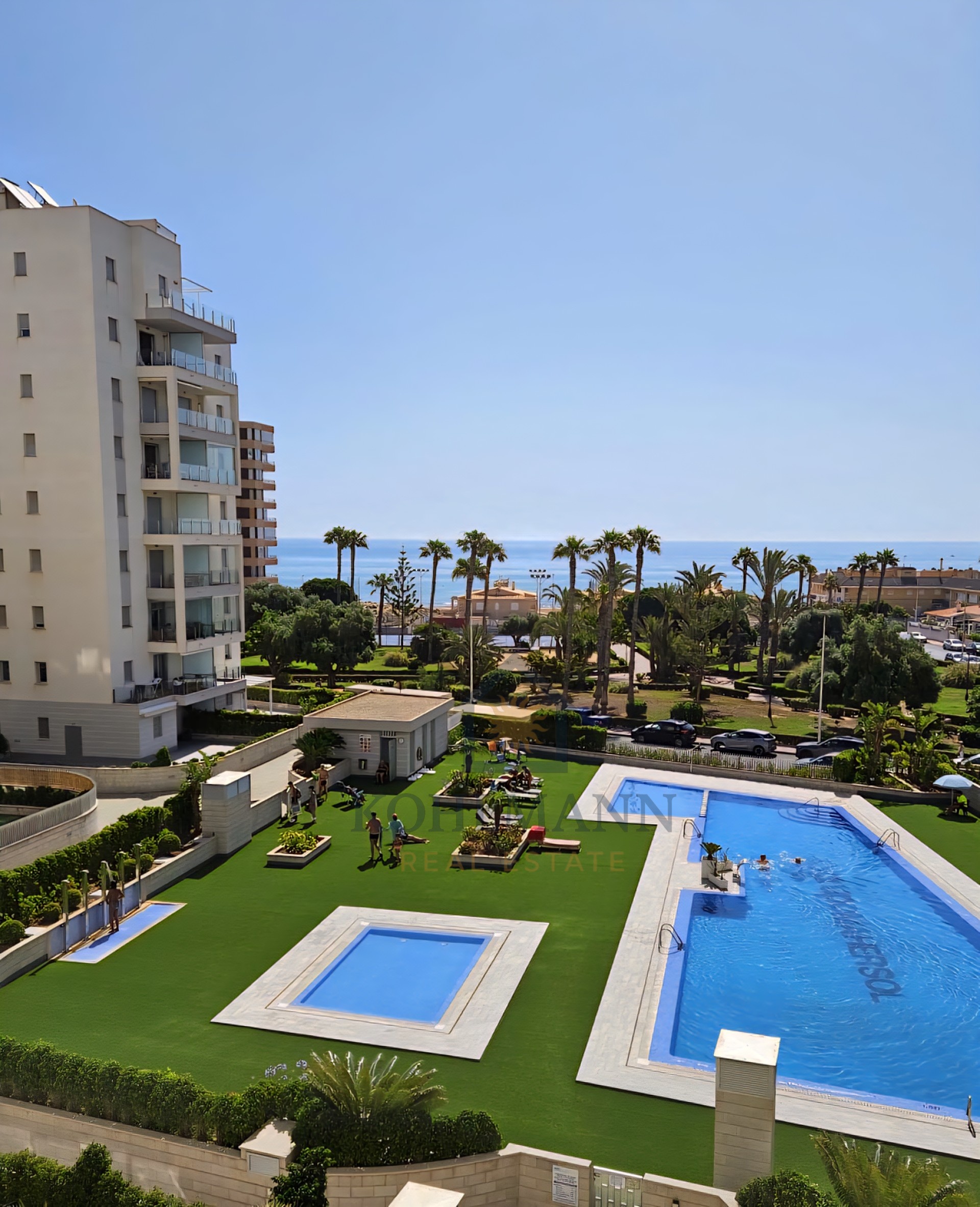 Reserviert - Exklusives Strandapartment in La Mata - modern, komfortabel, bezugsfertig